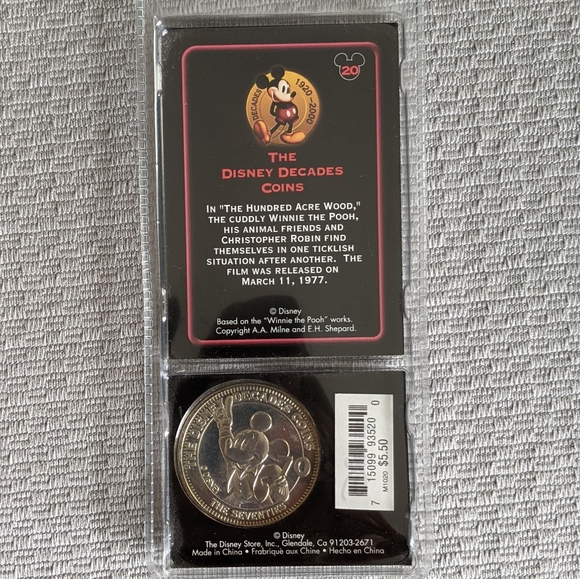 Disney Decades Coin #20 - Picture 4 of 13